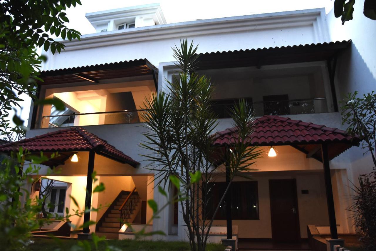Poppys Vista Hotel Thirumurugan Poondi Exterior foto